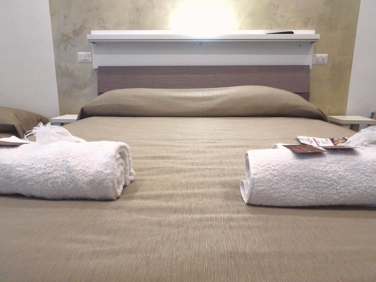 Bed & Breakfast A Capua Adiacente Al Duomo - Il Vicolo 외부 사진